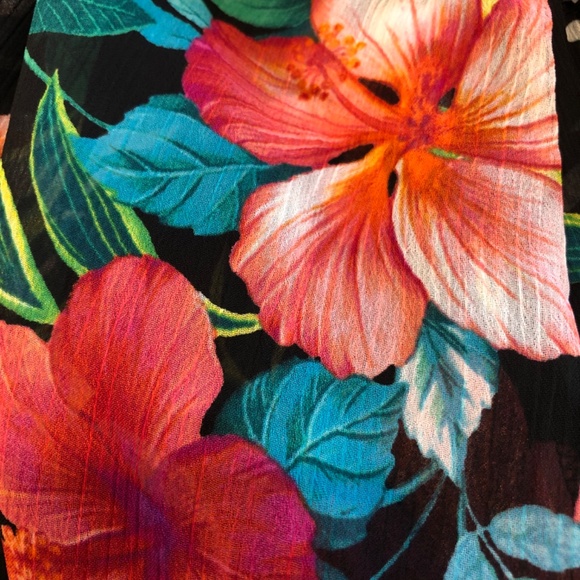 Tommy Bahama Fleur De Flora Ruffle Tunic size L - Picture 7 of 7